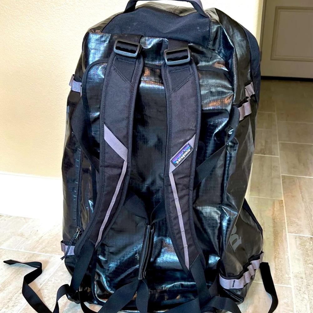 Patagonnia Black Hole duffel 90L